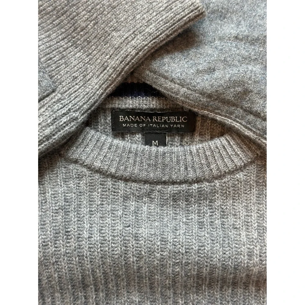 Banana Republic Men's M Gray Wool Blend Ribbed Elbow Patch Crewneck Sweater